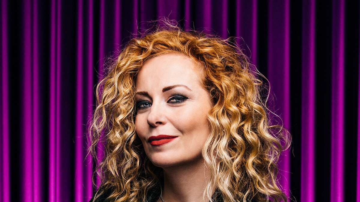 Met o.a. Zangeres Anneke van Giersbergen en modeontwerper Edwin Oudshoorn